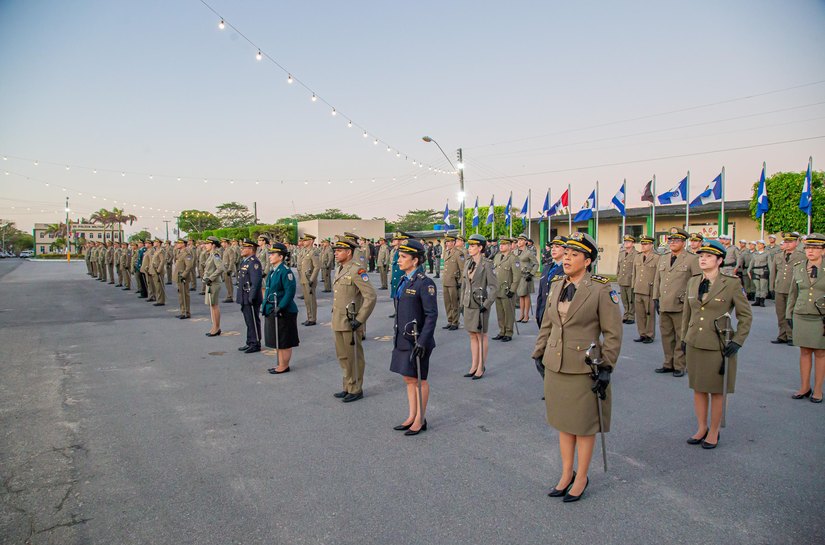 PM forma 102 militares na primeira turma do Curso de Comando e Estado Maior