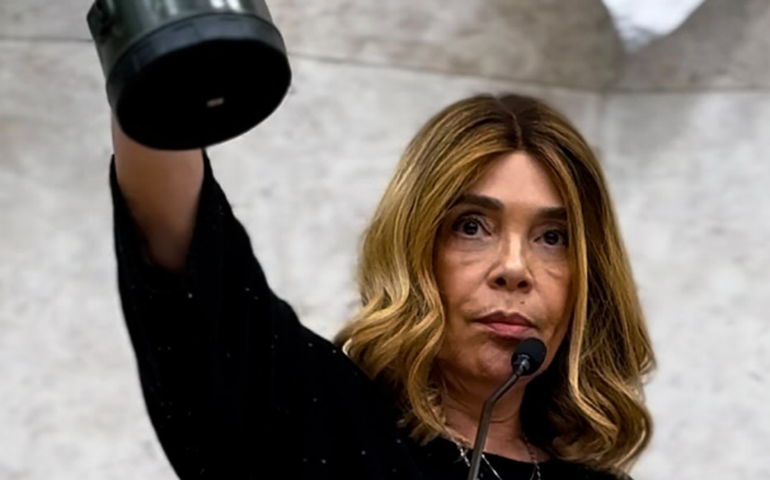 Vereadora de SP é acusada de racismo: 'Mulher branca, bonita e rica incomoda'