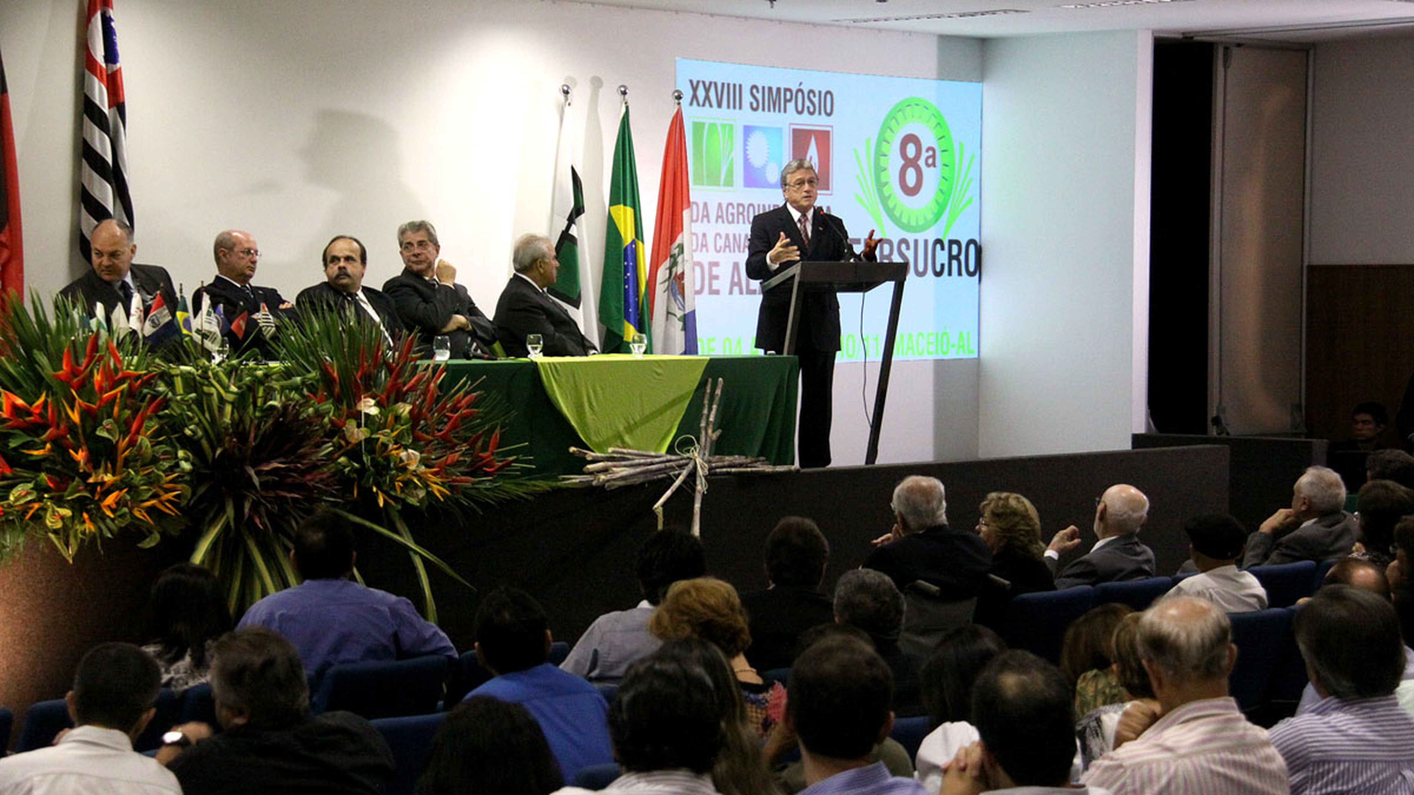 05-07-2011 TEOTONIO SIMPÓSIO AGROINDÚSTRIA (A (5).jpg