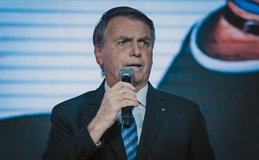 PF indicia Bolsonaro e mais 36 por tentativa de golpe de Estado; ex-presidente nega trama