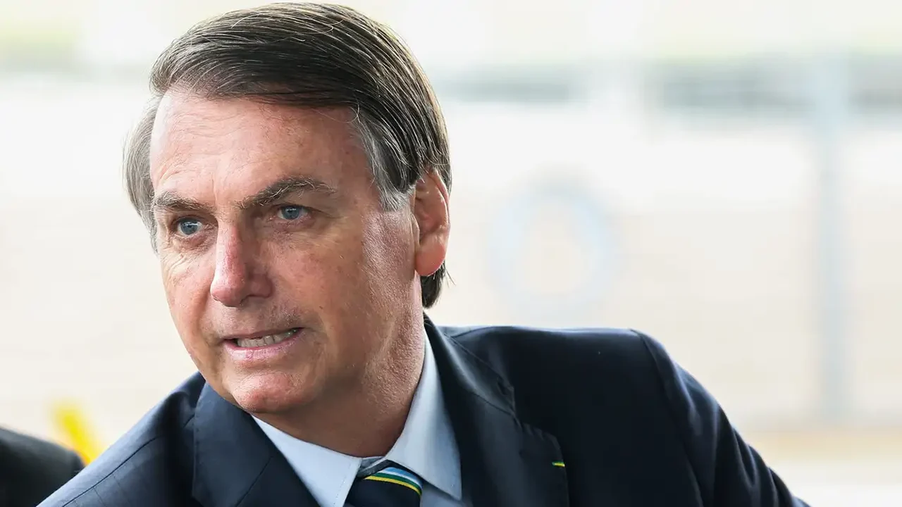 Cinco militares integravam núcleo central de organização criminosa liderada por Bolsonaro, aponta STF
