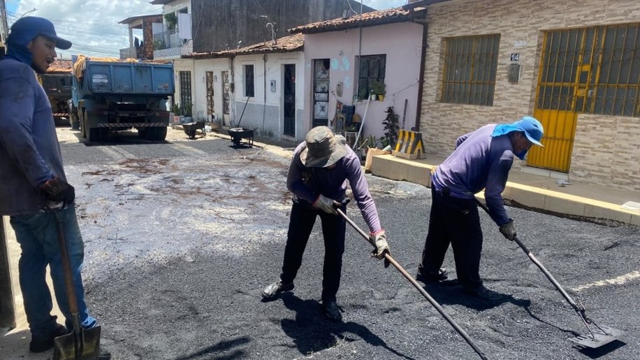 Infraestrutura reforça recuperação de vias na parte alta de Maceió