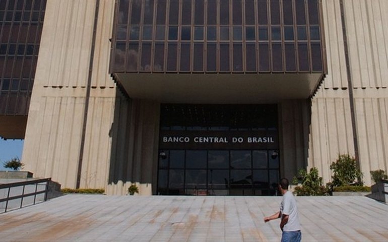 Setor público tem superávit primário de R$ 16,729 bi em agosto, diz BC