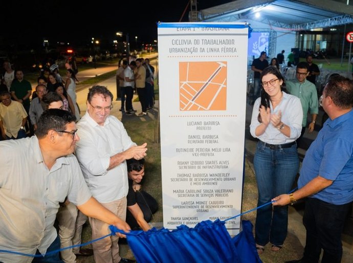Luciano Barbosa entrega novo trecho da Ciclovia do Trabalhador na programação do aniversário de Arapiraca