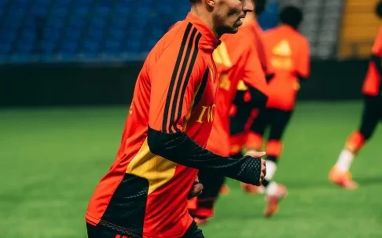 Bélgica tropeça diante do Cazaquistão, empata e adia classificação para o Mundial