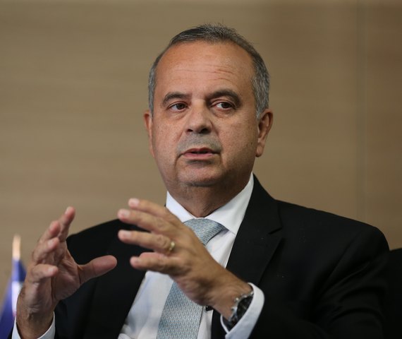 Coordenador de campanha se diz surpreso com fuga de Flávio
