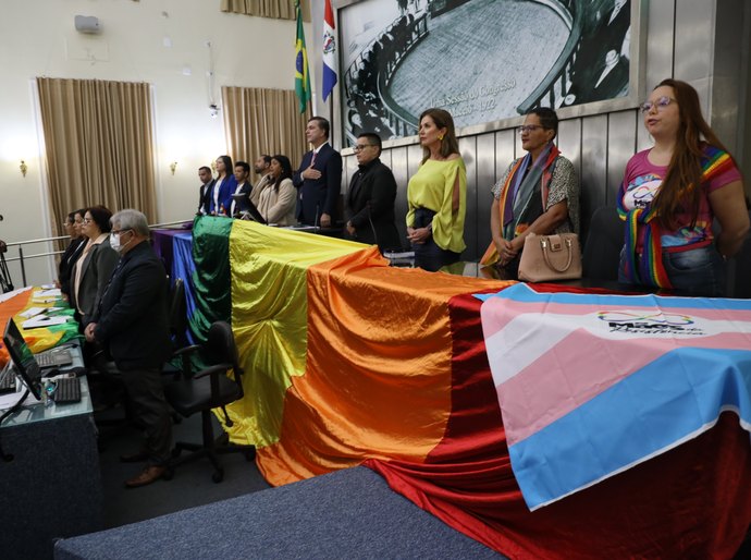 MPAL participa na ALE de sessão para discutir combate à LGBTfobia