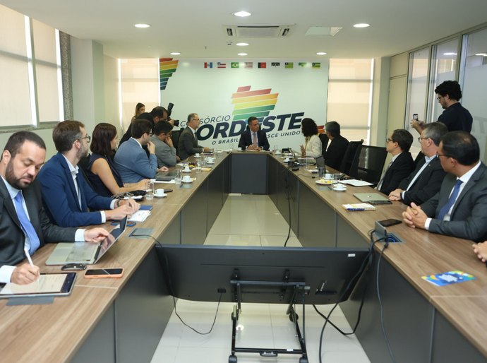 Com BNDES, Paulo Dantas cria grupo para acelerar contratos da Chamada Nordeste