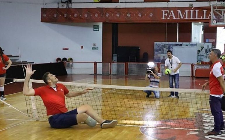 Com 2,37 metros, Ninão tem estreia marcada no vôlei sentado