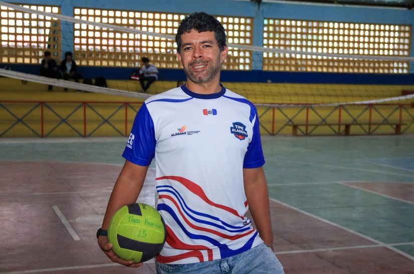 Professor da rede estadual desenvolve projeto esportivo para combater evasão escolar