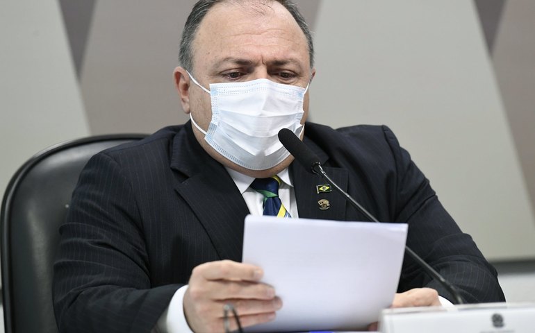 Pazuello diz que Ministério da Saúde tinha estratégia de testagem em massa