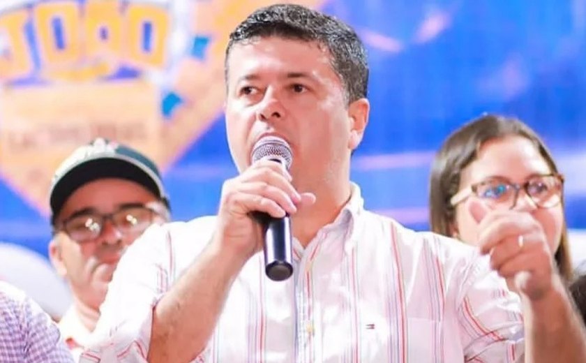 Candidato único em Cacimbinhas, Vaval Wanderley recebe R$ 100 mil do MDB de fundo partidário