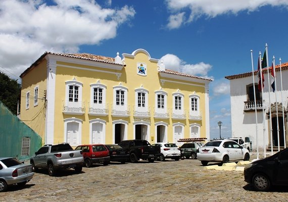 Prefeitura de Penedo decreta ponto facultativo no dia 2 de maio; veja o que abre e o que fecha