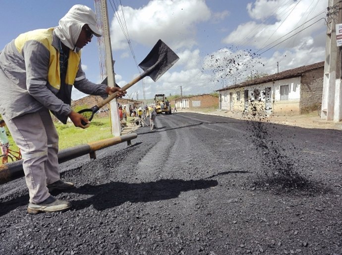 Pró-Estrada chega a mais três municípios nesta terça-feira (20)
