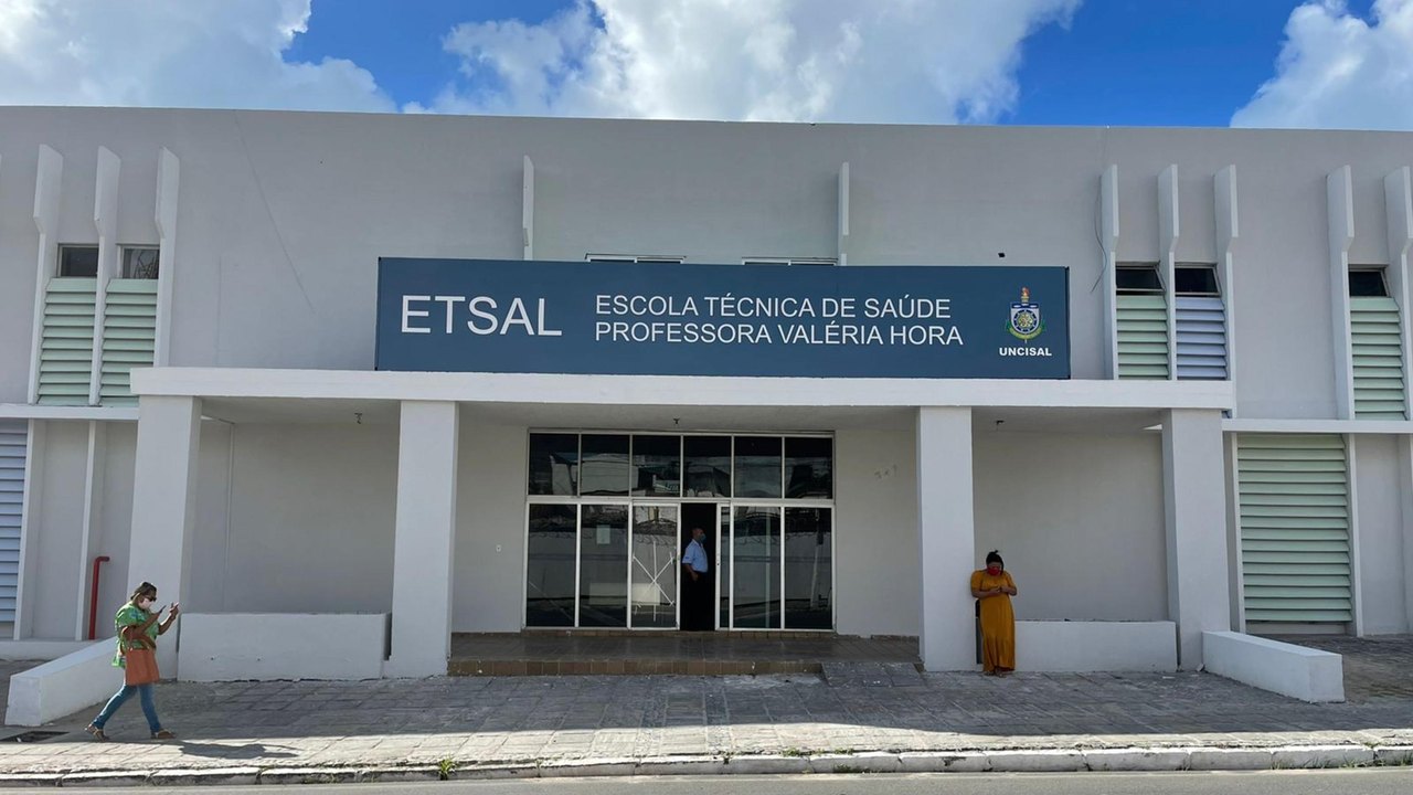 Etsal/Uncisal e Fiocruz Brasília abrem inscrições para banco de currículos de educadores