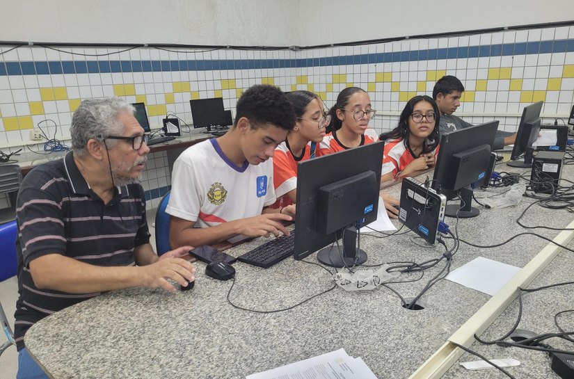 Mais de 19 mil estudantes participam da edição 2025 da Olimpíada Nacional de Ciências em Alagoas