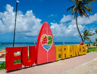 Praia do Francês com City Tour Panorâmico