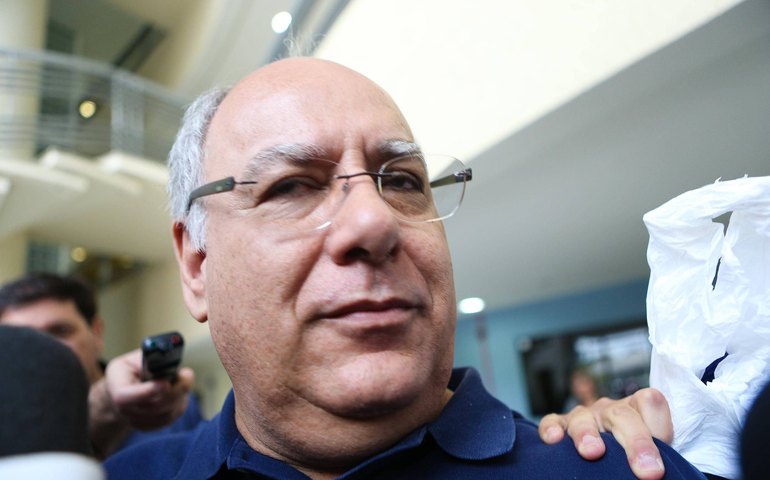 Lava Jato denuncia Renato Duque por fraudes de R$ 525 milhões na Petrobras