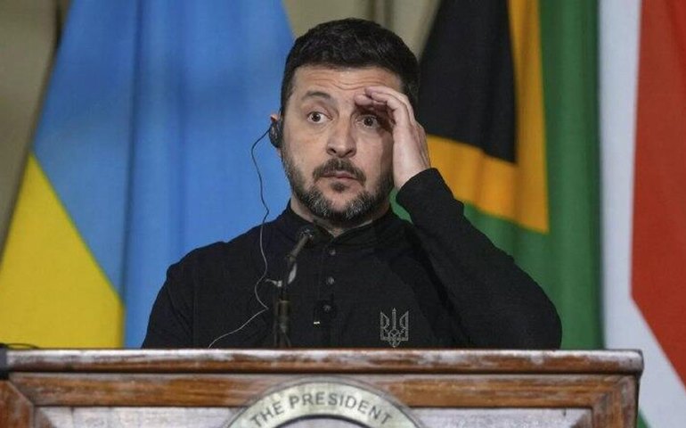 EUA cogitam afastar Zelensky em meio a escândalo de corrupção na Ucrânia, aponta mídia