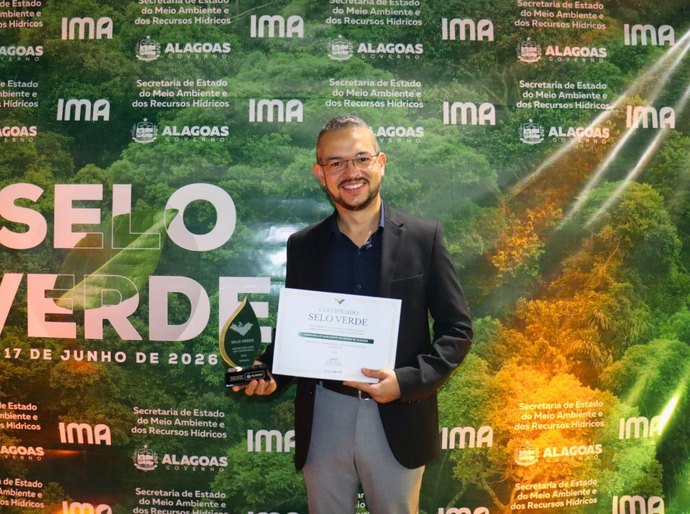 Casal recebe Selo Verde Ambiental em reconhecimento às ações de sustentabilidade