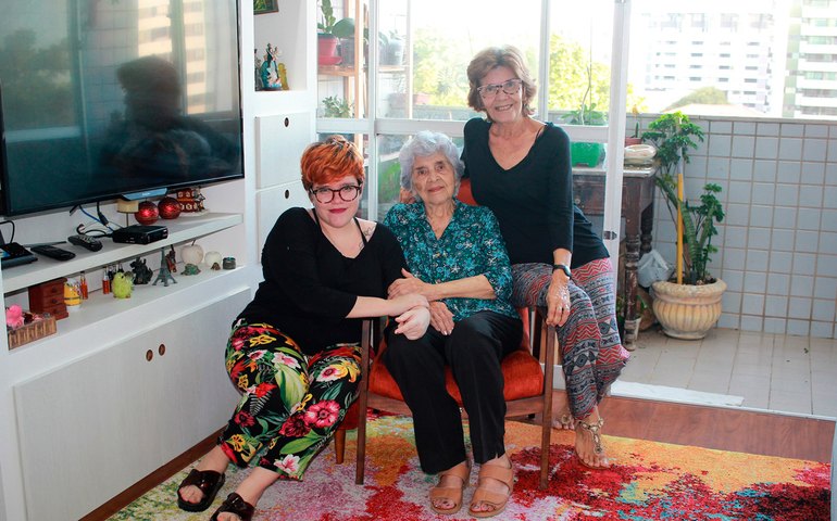 Itec relembra sua história por intermédio de três gerações da mesma família