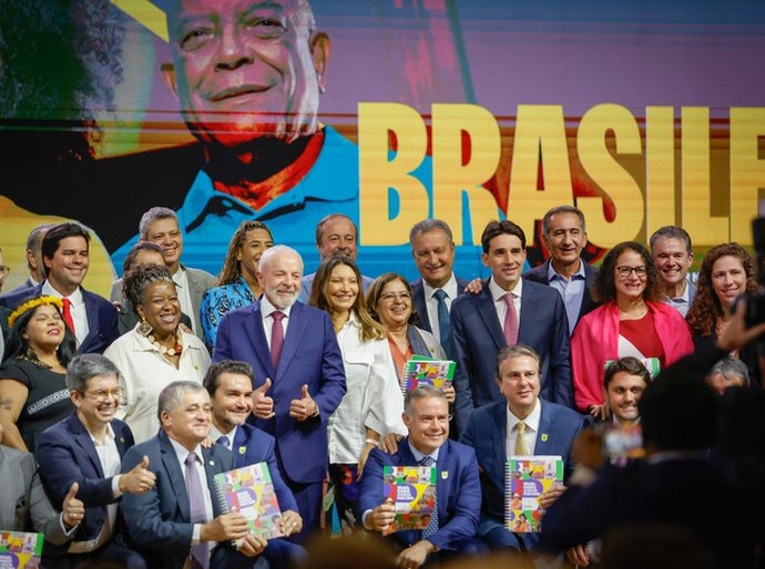 Em dois anos de governo, recursos destinados ao microcrédito saíram de zero para R$ 2,2 bilhões
