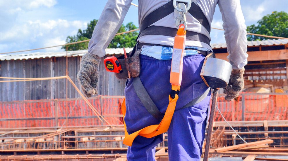 Governo atrasa repasses e construtoras devem demitir 50 mil