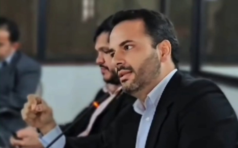 Vereador Helenildo Neto alerta sobre recadastramento do Bolsa Família em Palmeira dos Índios