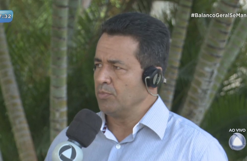 Presidente da Emsurb explica falta de água no Mercado Albano Franco
