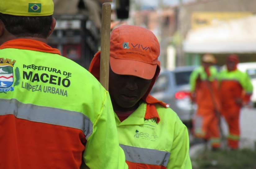 Confira a programação de limpeza urbana para bairros de Maceió