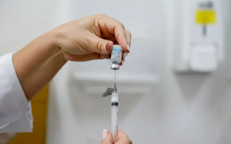 Opas destaca controle do número de mortes por dengue no Brasil