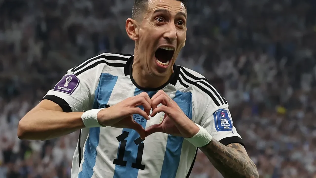 Di María diz que Van Gaal o fez 'odiar' passagem pelo Manchester United