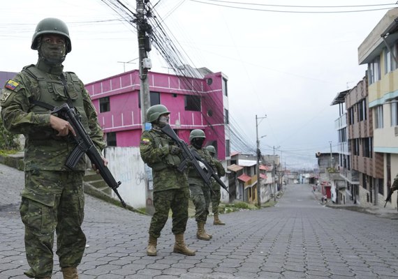 Equador declara estado de emergência em cinco províncias devido ao aumento da violência