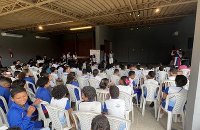Praça Lítero- Musical celebra a cultura do livro com oficina para 200 crianças