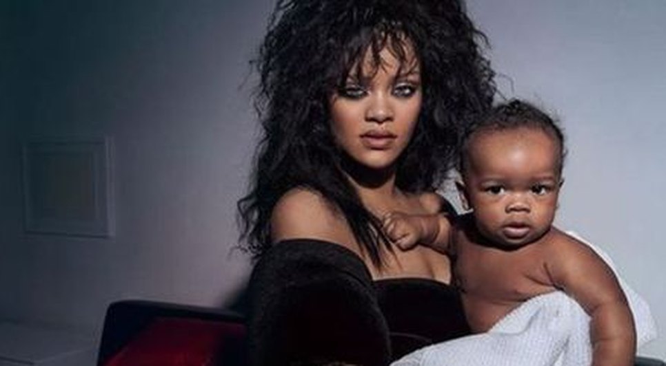 Cantora Rihanna dá à luz uma menina; confira detalhes da segunda gestação
