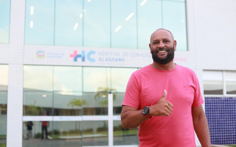  Paciente do Hospital do Coração Alagoano celebra recuperação após infarto durante atividade física 