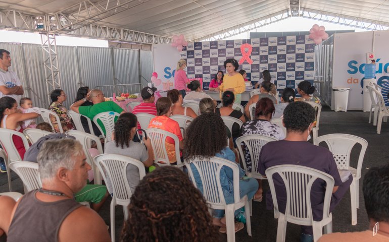 Prefeitura de Maceió realiza Dia D do Outubro Rosa no Benedito Bentes