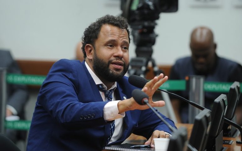 Comissão aprova financiamento integral de projetos culturais pelo Fundo Nacional da Cultura