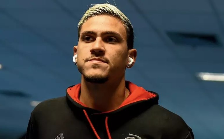 Lei permite que Pedro rescinda contrato com o Flamengo após ser agredido