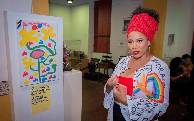 “Amor preto cura”: exposição encanta o público no Museu da Imagem e do Som de Alagoas