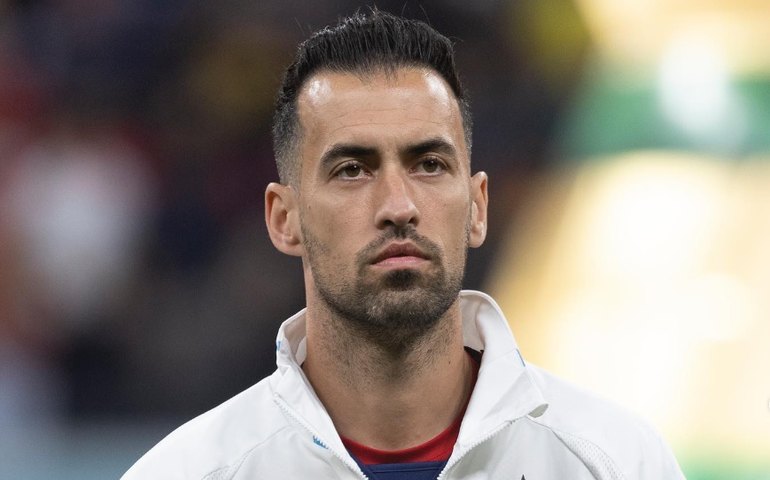 Busquets assina com Inter Miami e voltará a jogar ao lado de Messi na MLS