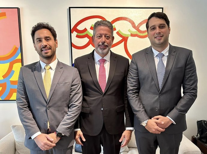 Prefeito de Santana do Mundaú participa de mobilização em Brasília