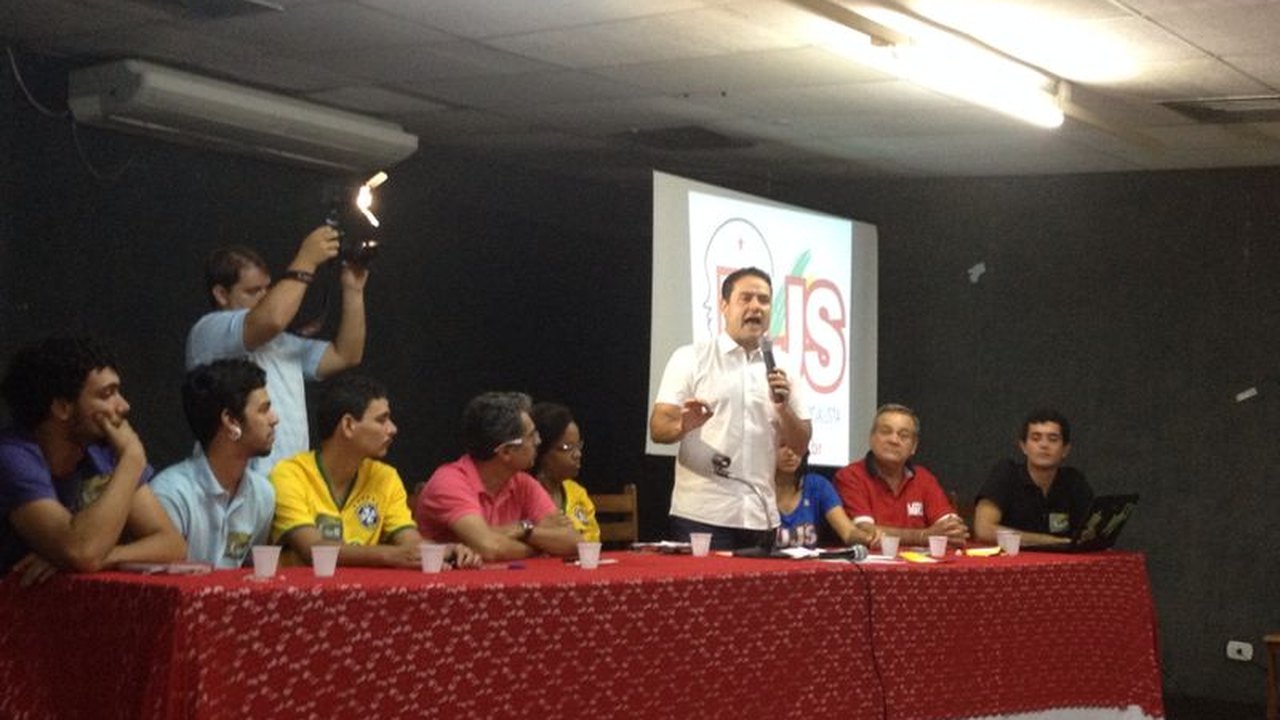 UJS de Alagoas aprova apoio a Frente de Oposição em seu 12º Congresso