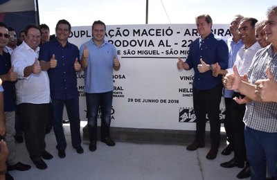 Marx Beltrão e Renan Filho inauguram duplicação do 1º trecho da AL-220 