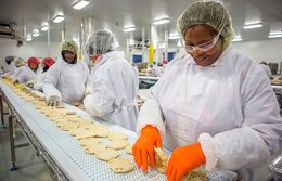 Indústria de alimentos faturou R$ 1,2 trilhão no ano passado
