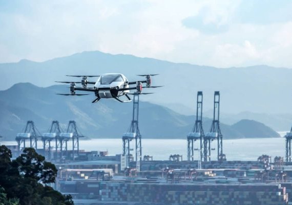 “Carro voador” de empresa chinesa faz primeiro voo público