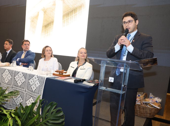 Com foco em produção científica e relatos institucionais, 28ª edição da Revista do MPAL é lançada no Congresso Nacional do Tribunal do Júri