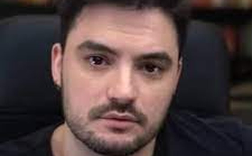 Novo livro de Felipe Neto lidera lista de mais vendidos da Amazon em apenas seis horas