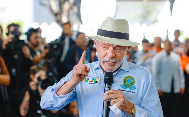 Lula afirma sonhar em reverter privatizações de empresas estratégicas