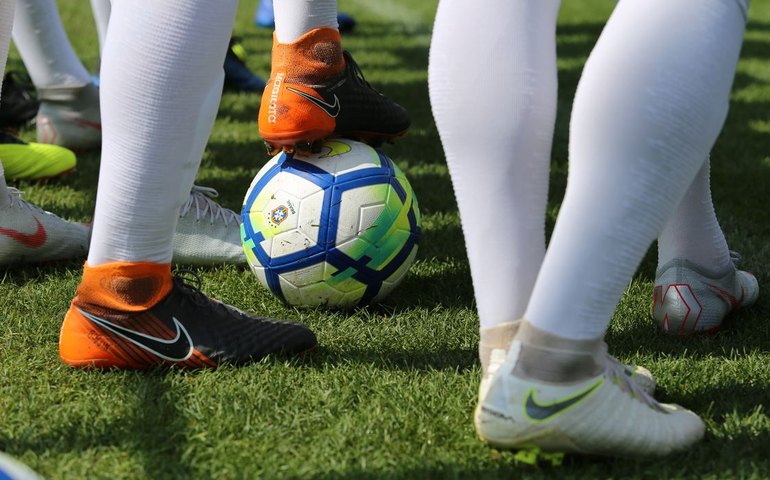 Campeonatos estaduais começam a definir finalistas